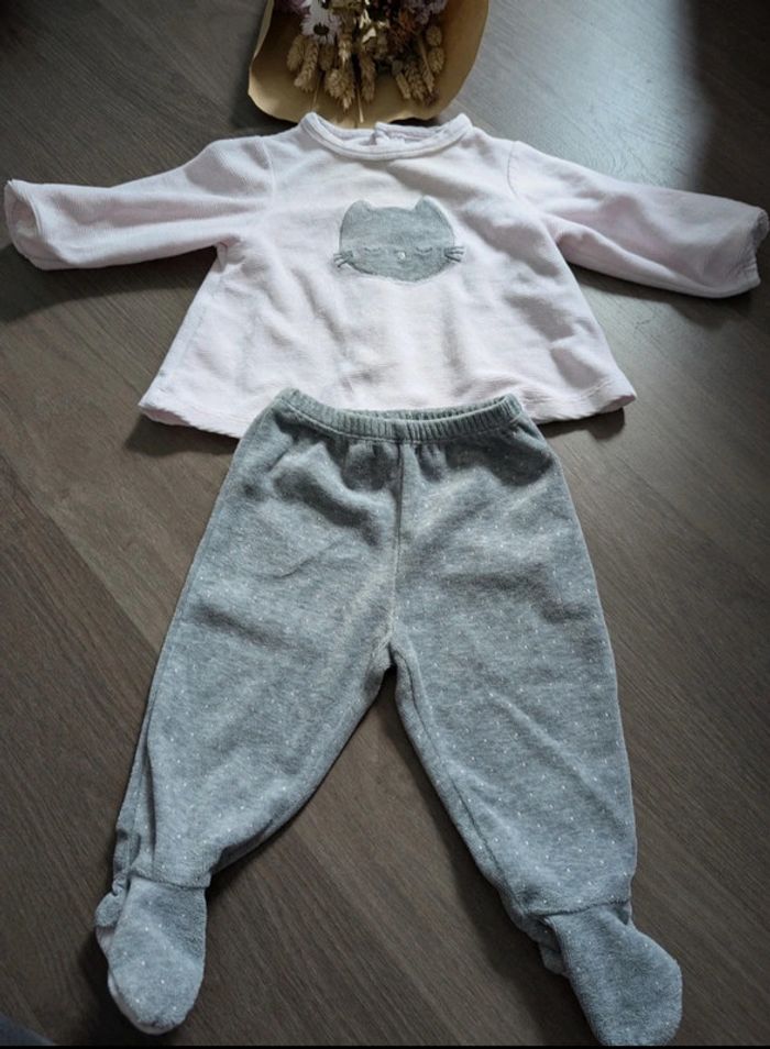 Magnifique pyjama velours 2 pièces 6 mois Obaïbi