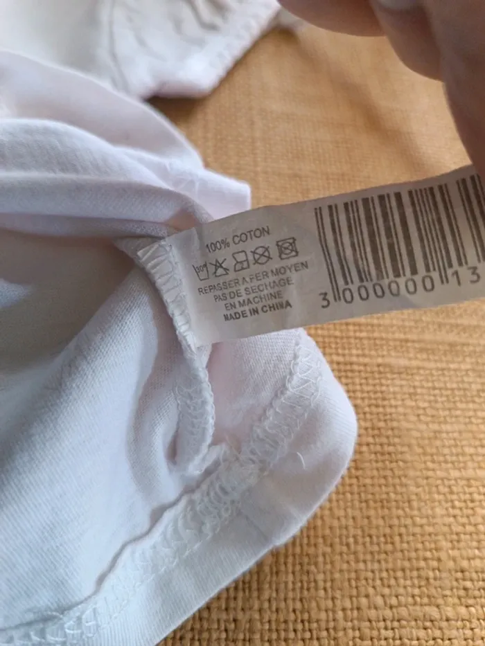 T-shirt blanc Mes p'tits basics 18M - photo numéro 6