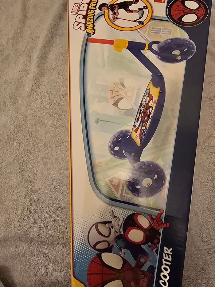 Trotinette 3 roux disney - photo numéro 2