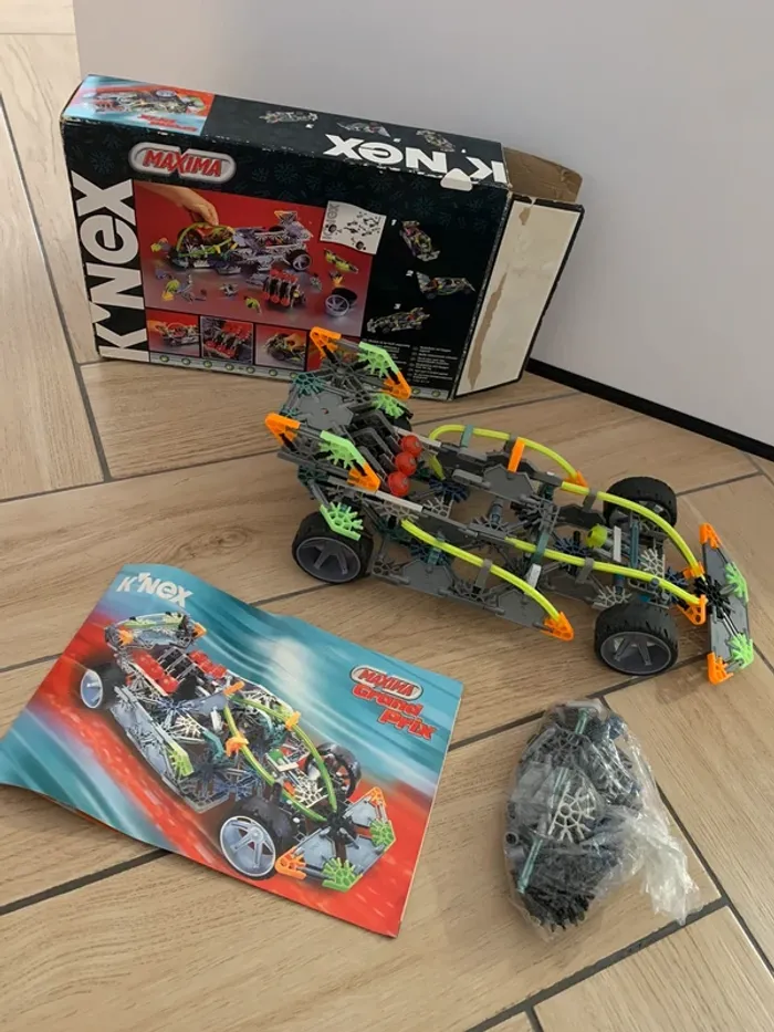 Voiture de course  k’nex - photo numéro 4
