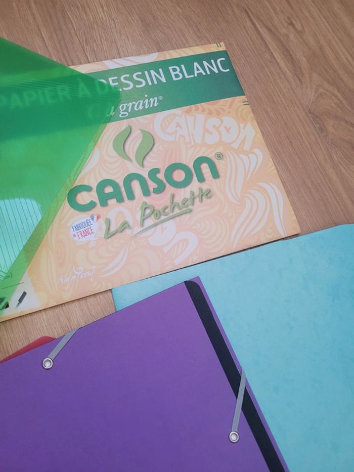 Lot 4 fournitures scolaires - photo numéro 3