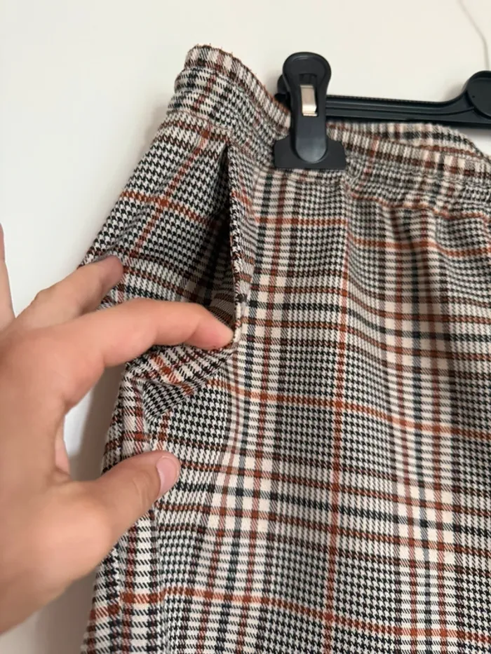 Pantalon à carreaux en très bon état taille 42 blendshe - photo numéro 5