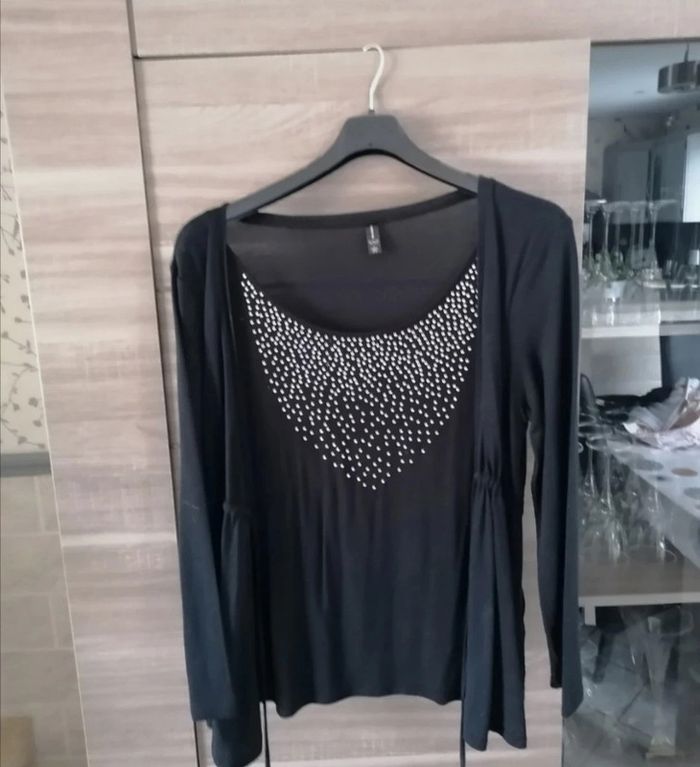 T shirt avec gilet intégré kiabi taille XL