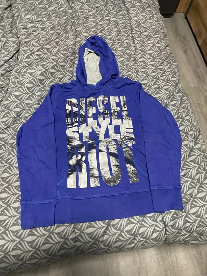 Sweat-shirt capuche diesel 10 ans