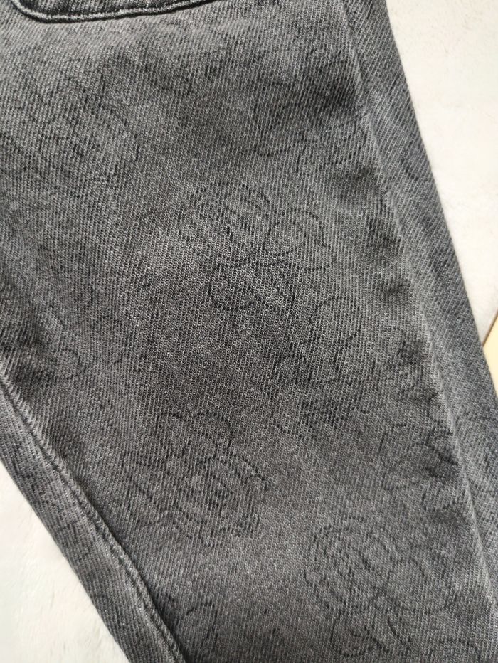 Lot 2 jeans 9 mois - photo numéro 5