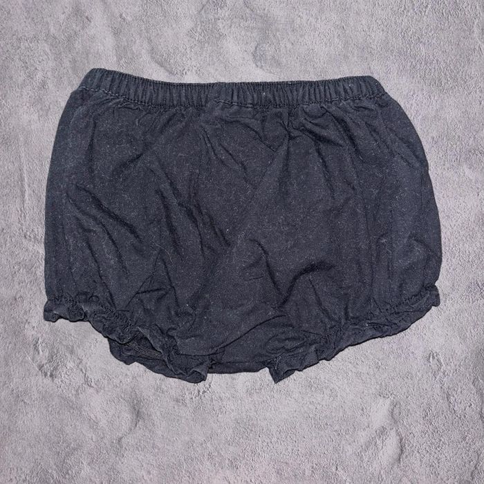 Short été Disney noir fille / 6 mois / Très bon état - photo numéro 2