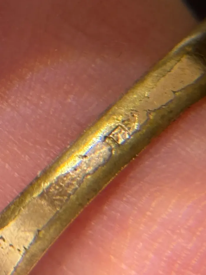 Bague / chevalière plaqué or avec une pierre - photo numéro 11