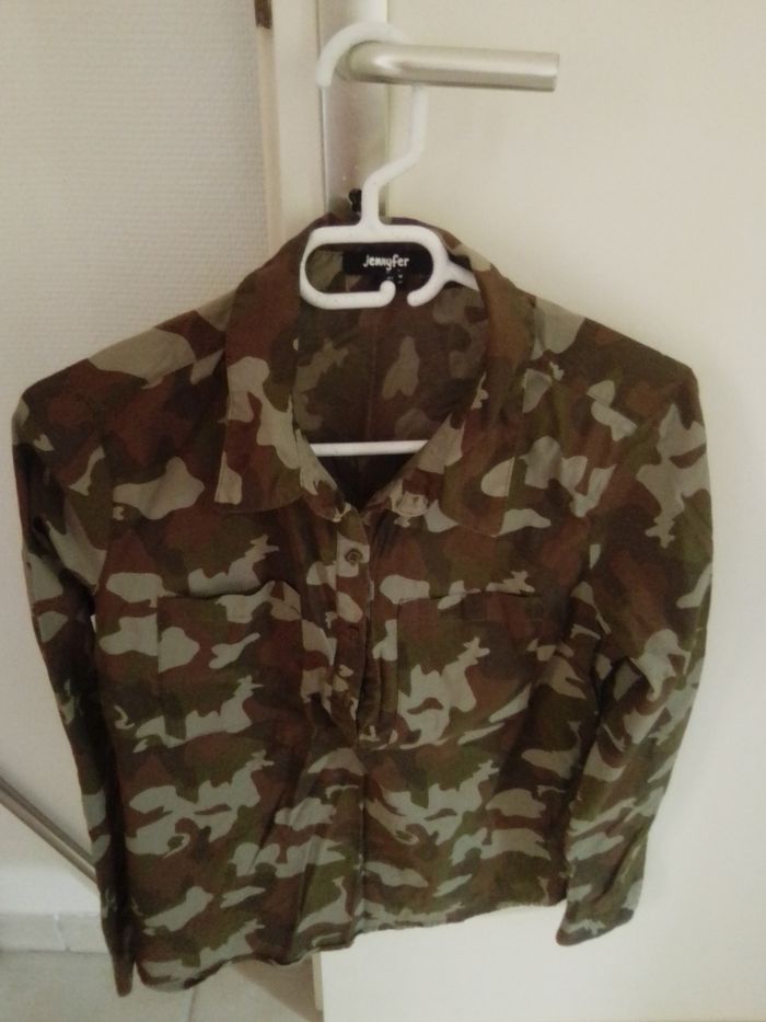 Chemise militaire