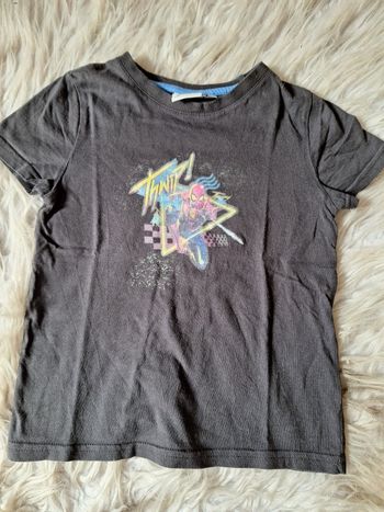 Tea shirt
