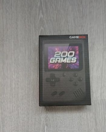 Console de jeux 200 jeux inclus