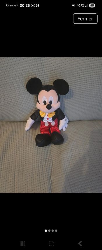 Peluche disney mickey en costume