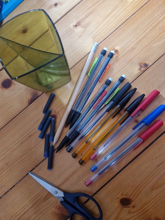 Lot de crayons * - photo numéro 5