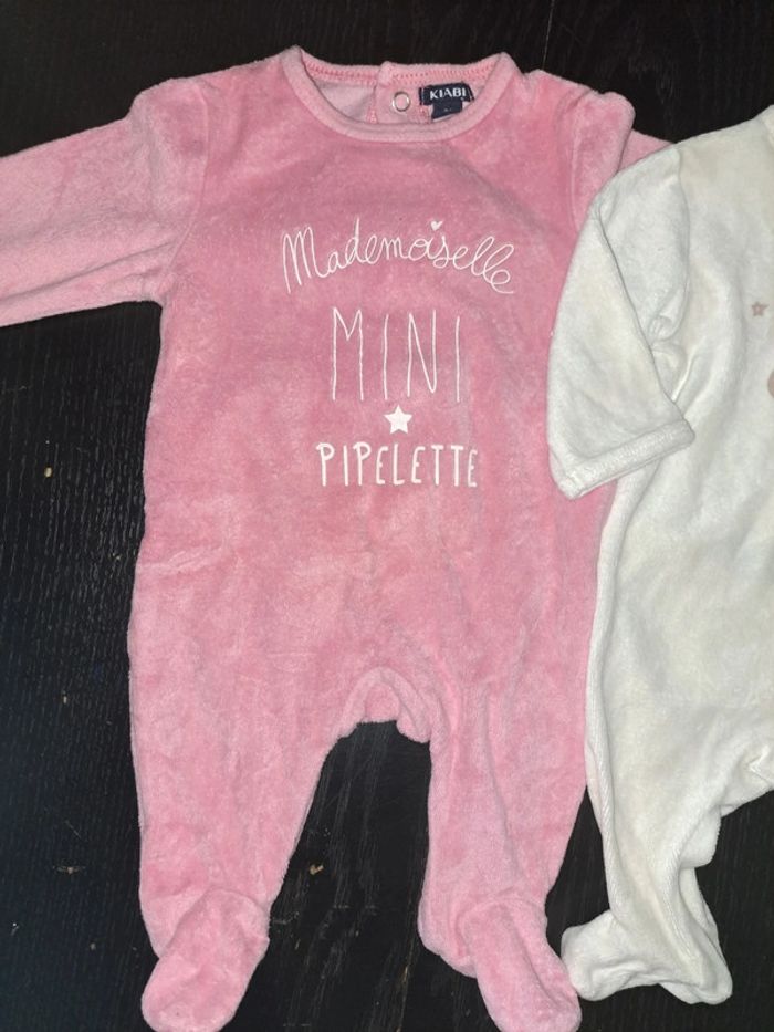 Lot grenouillères/pyjamas fille - photo numéro 4