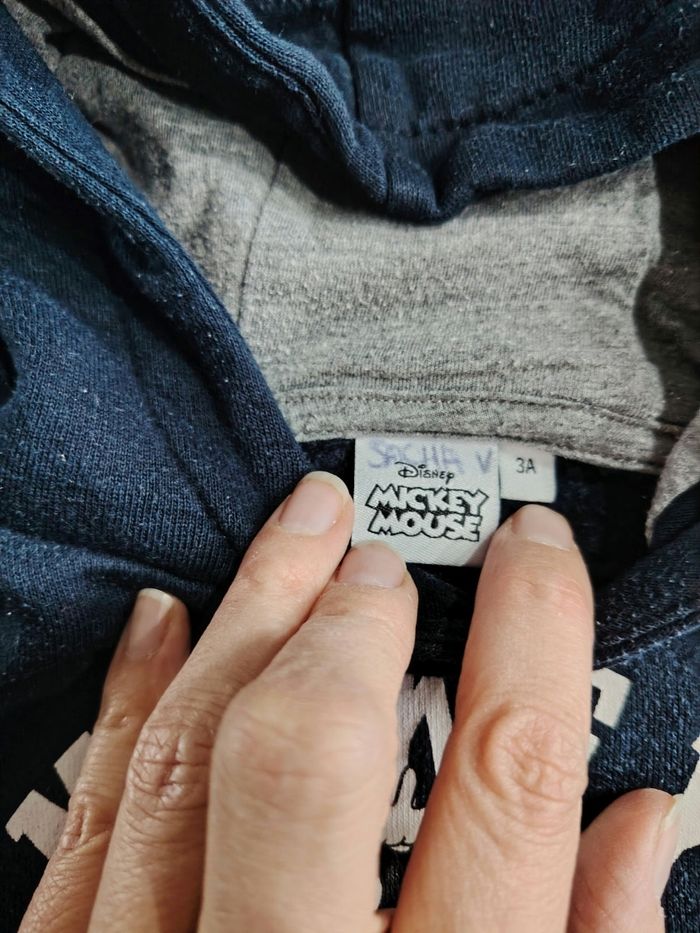 Lot de 3 sweats à capuche 3ans Disney - photo numéro 9