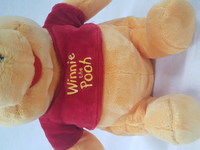 Peluche winnie l'ourson disney 34 cm - photo numéro 3
