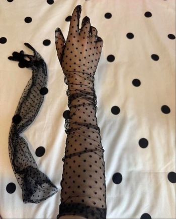 Gants en tulle et plumetis noir vintage Style 