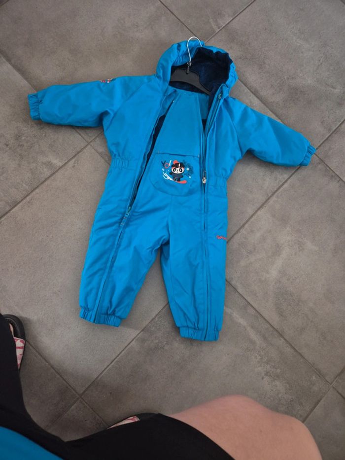 Combinaison de ski