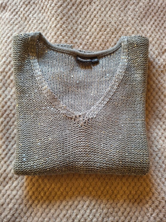 Pull gris à paillettes
