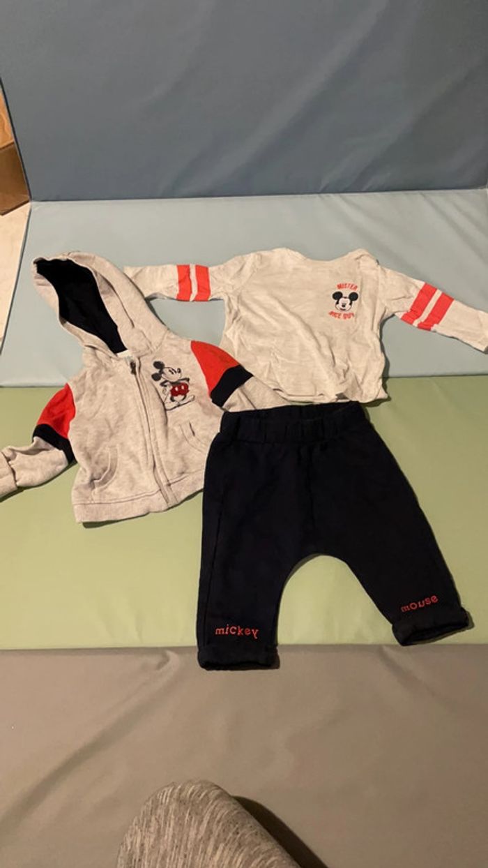 Ensemble Mickey 6 mois