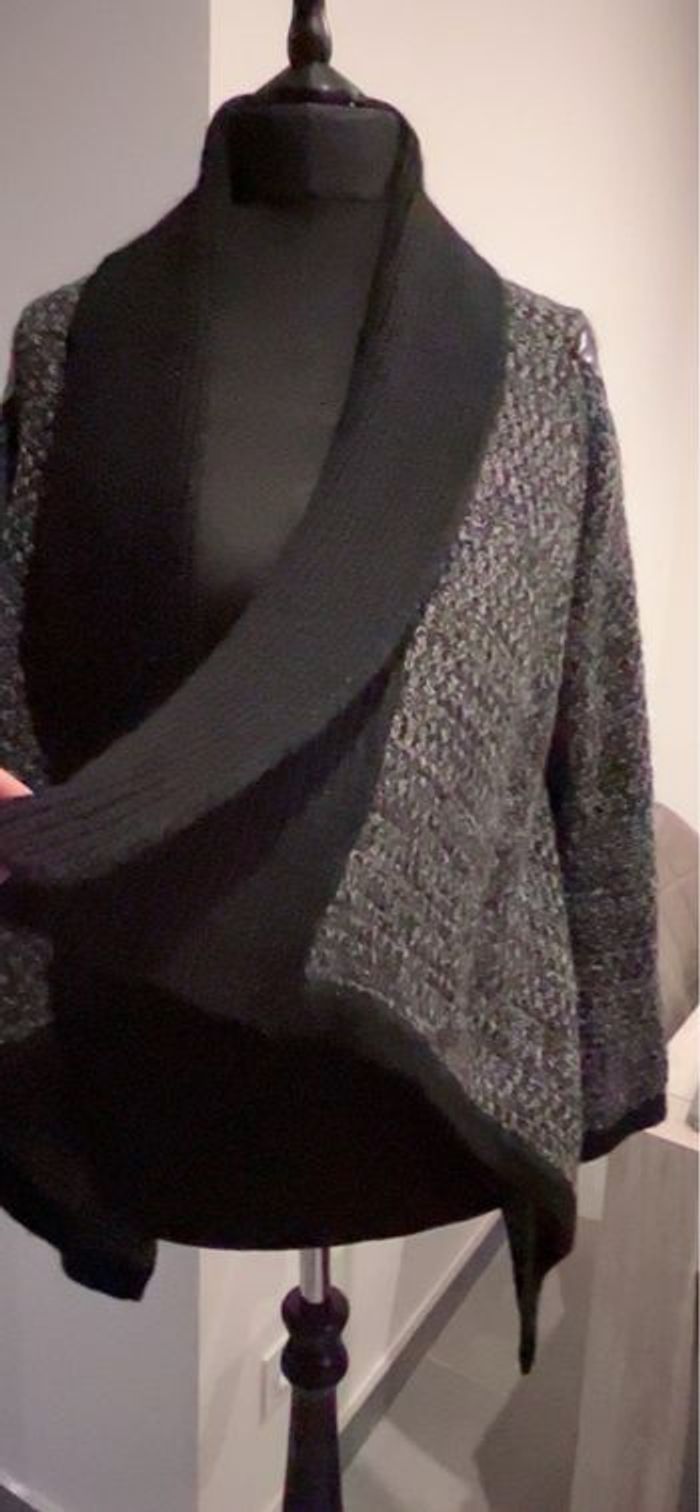 Gilet gris noir - photo numéro 4