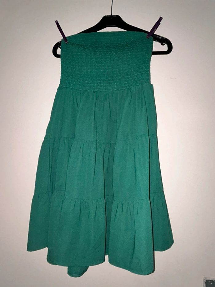 Robe épaules dénudées