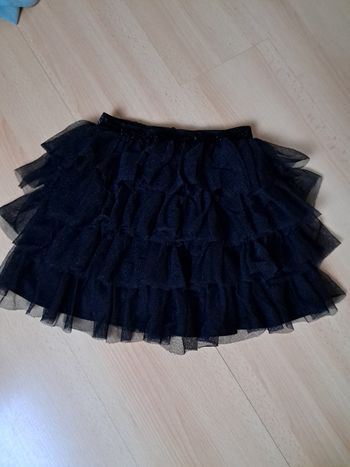 Jupe  noire à volants