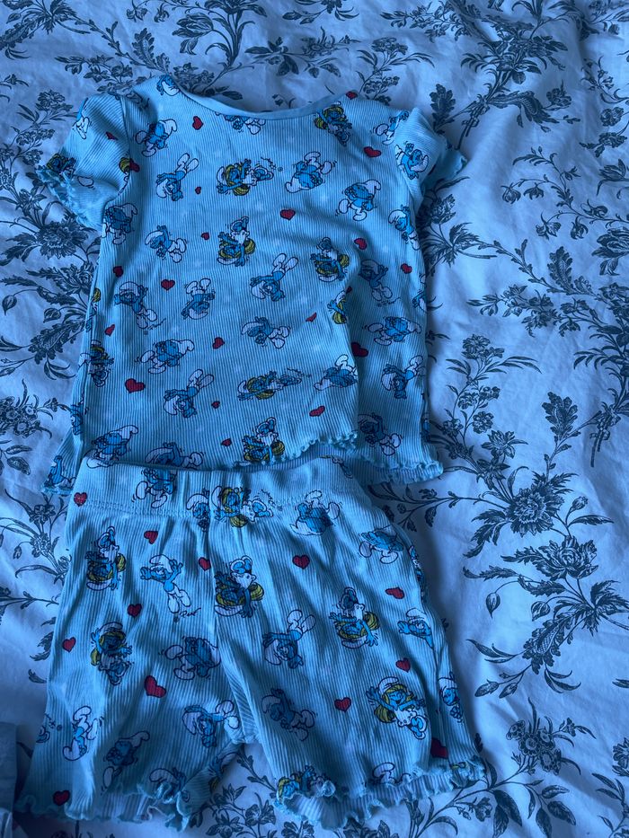 Lots pyjamas 5 ans - photo numéro 4