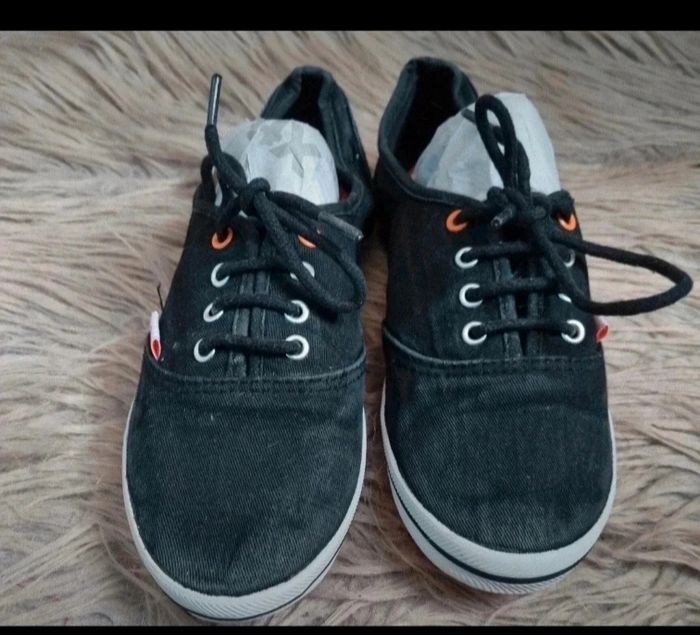 Basket basse Ellesse 37 - photo numéro 4