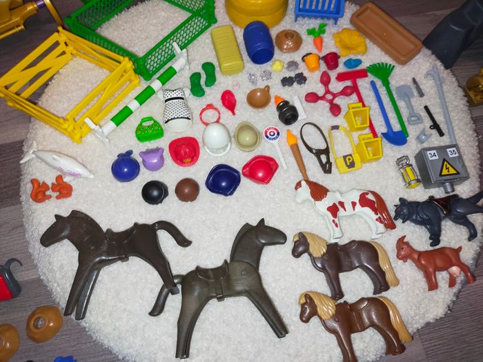 Gros lot de playmobil divers (certains vintage) - photo numéro 7