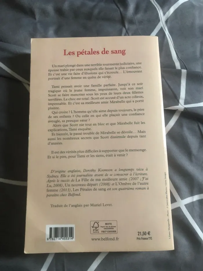 Roman les pétales de sang 📕 - photo numéro 3