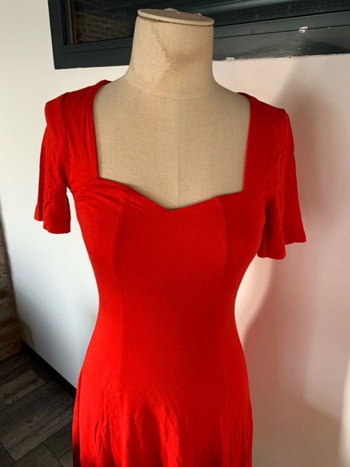 Robe moulante - photo numéro 2
