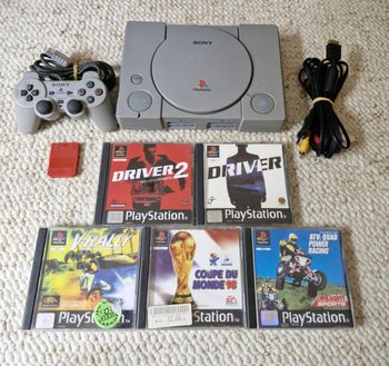 Console Sony ps1 PlayStation 1 et jeux