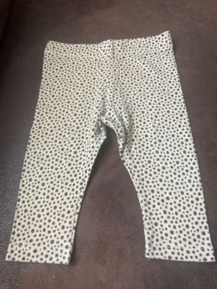Jolie legging bébé fille taille 6 mois