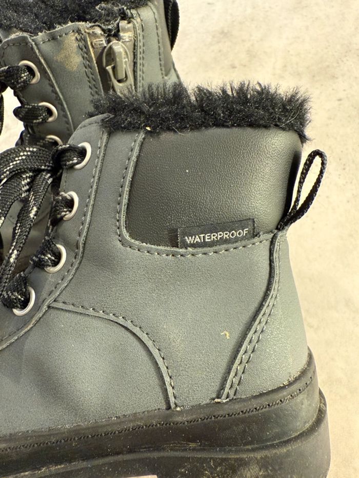 Bottines fourrées enfant H&M pointure 22 - photo numéro 5