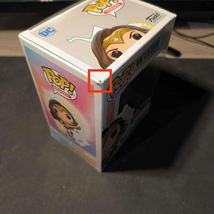 Figurine Funko Pop / Wonder Woman 361 / WW84 / Dc Comics / Fall Convention 2020 Gitd - photo numéro 7