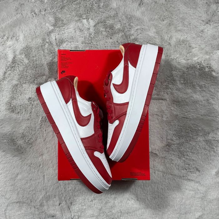 Nike Air Jordan 1 Low « White Fire Red » pointure 42