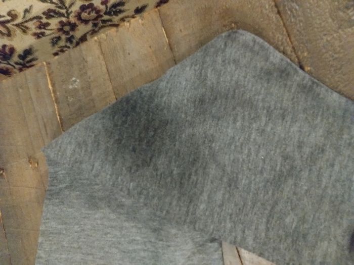 Sweat Hollister gris à capuche – Taille S 36 – Très bon état - photo numéro 2