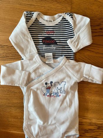 Lot de deux bodies 3m