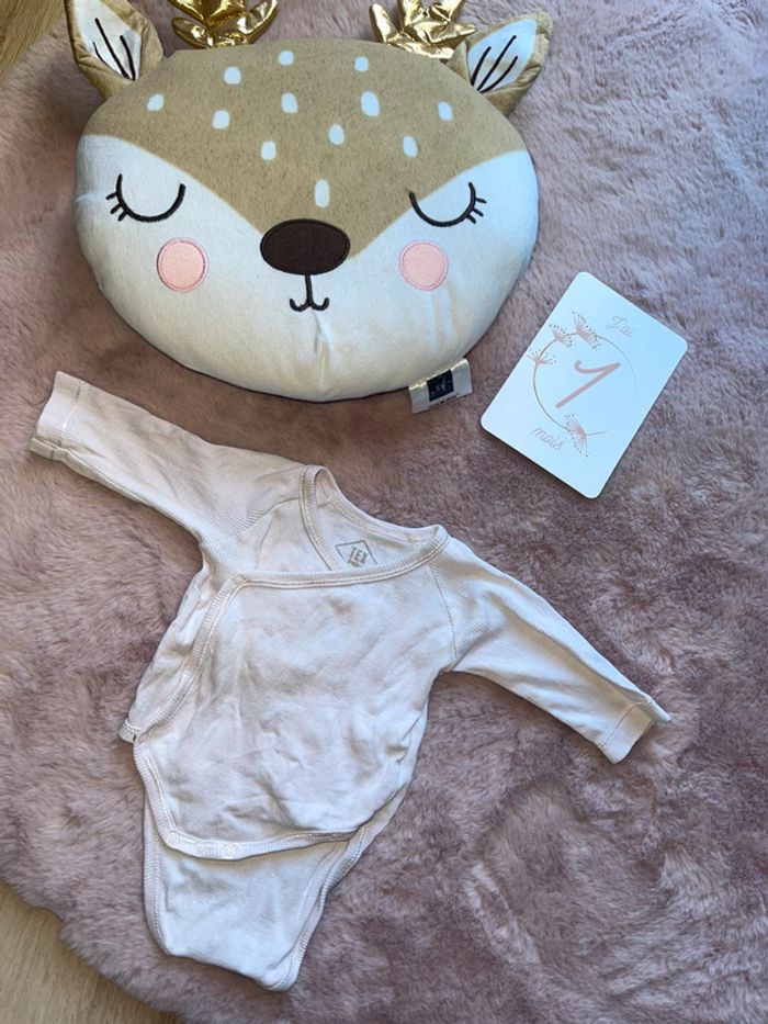 Lot 5 body bébé fille tex 1 mois - photo numéro 5