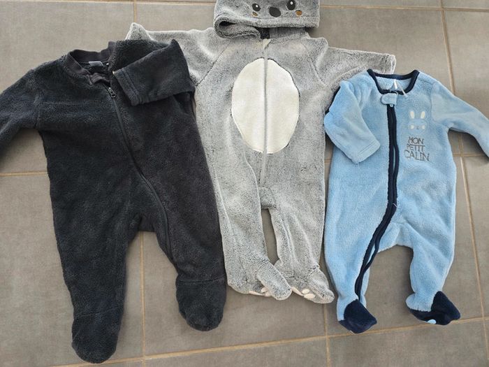 Lot de 3 pyjamas polaire - photo numéro 2