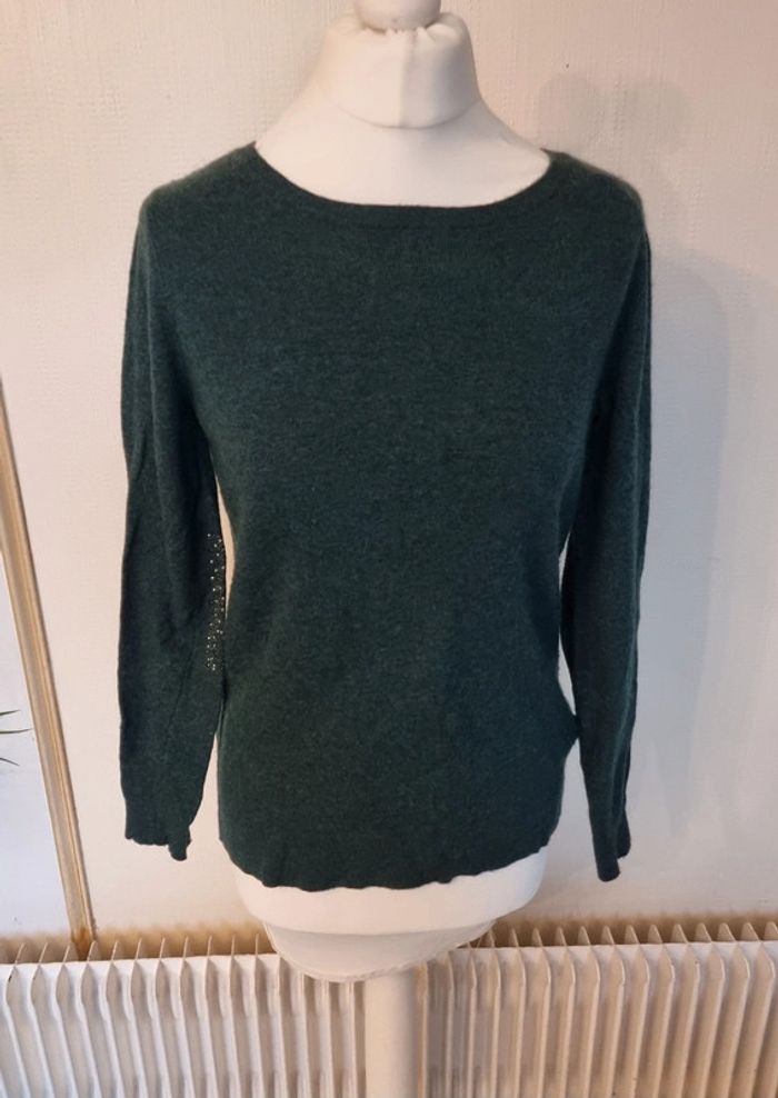 Pull vert col V neuf