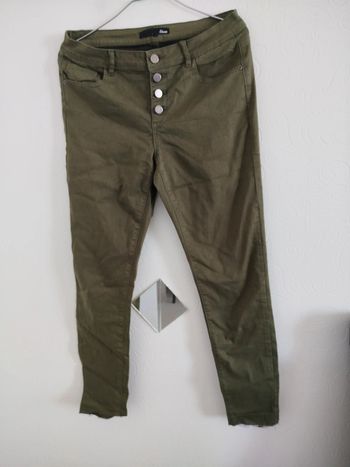 Jean Etam kaki taille 40