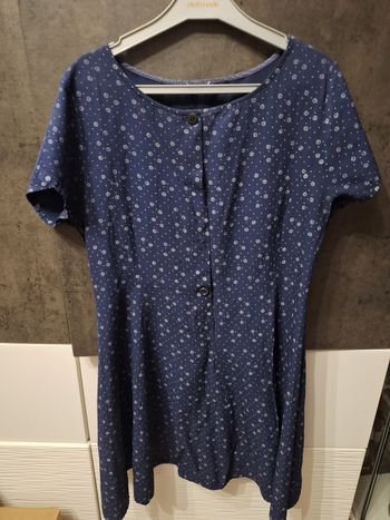 Robe manches courtes