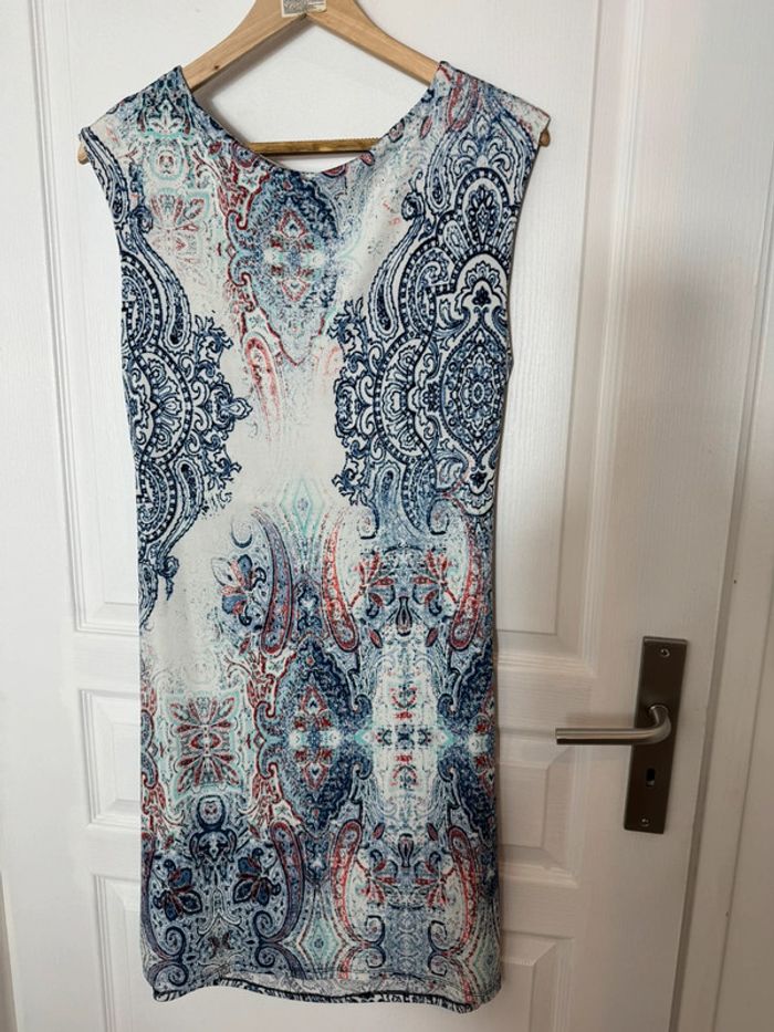 Robe sans manches - photo numéro 4