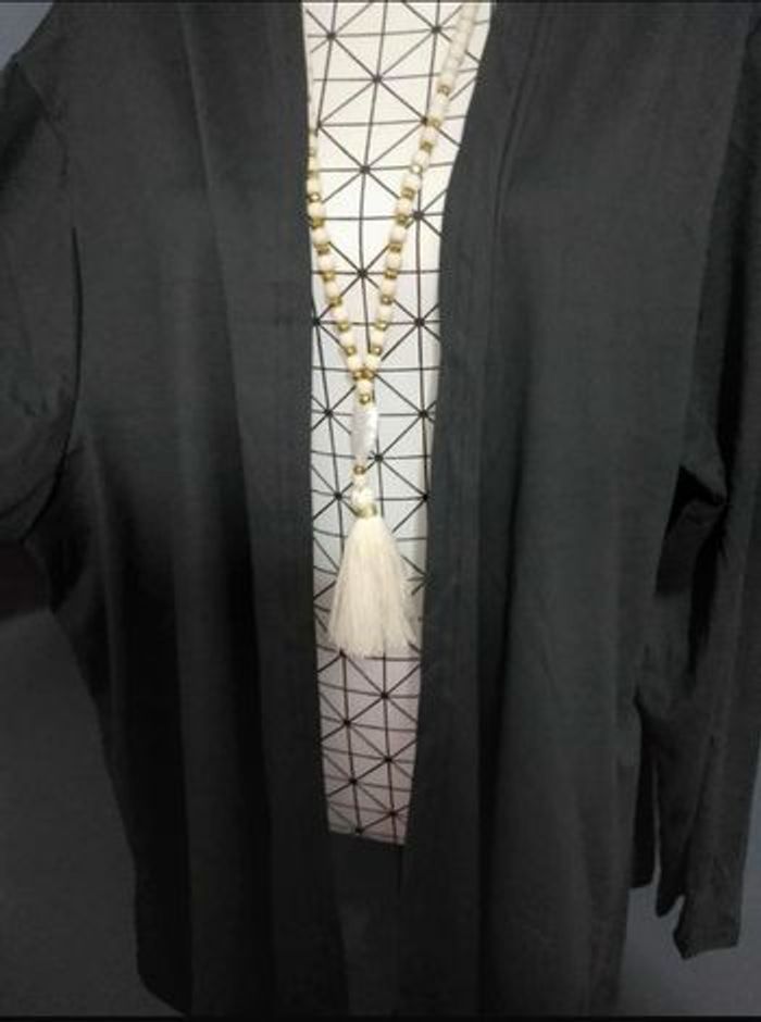 Cardigan Noir Court Grande Taille 54 – Élégant, Léger et Polyvalent 🖤 - photo numéro 6