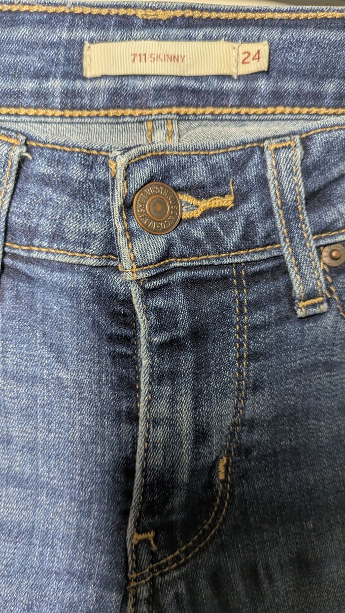 Jeans Levi's excellent état - photo numéro 7