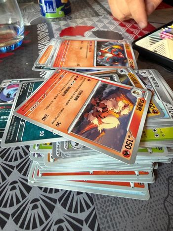 Lot 10 cartes pokemon coréenne 1 euros 