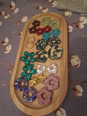 Lot de 10 pampilles resine paillettes + creoles 