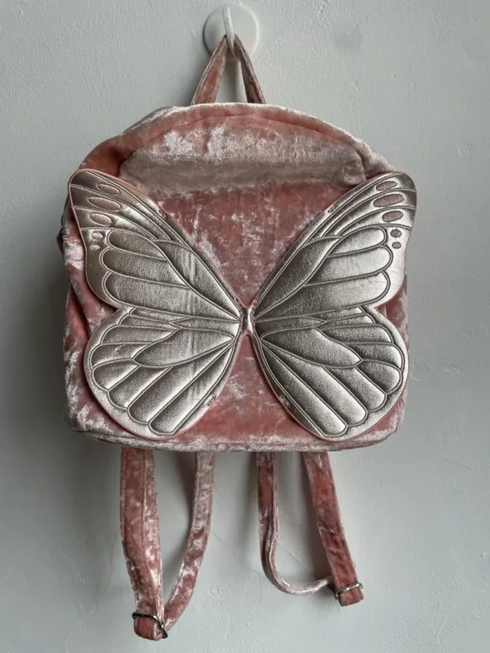 Petit sac à dos en velours rose avec Papillon rose gold - photo numéro 4