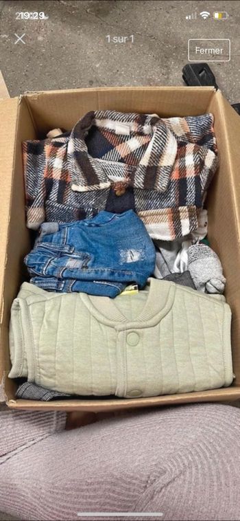 Carton vêtements 0/3 mois